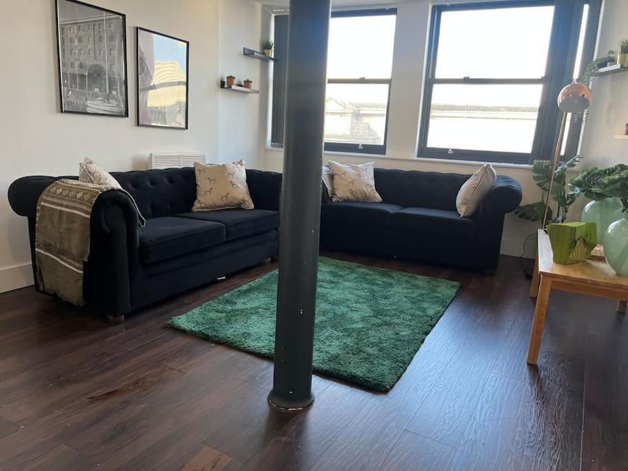 Mathew Street 1 Bed Apt Sleeps 6 리버풀 외부 사진